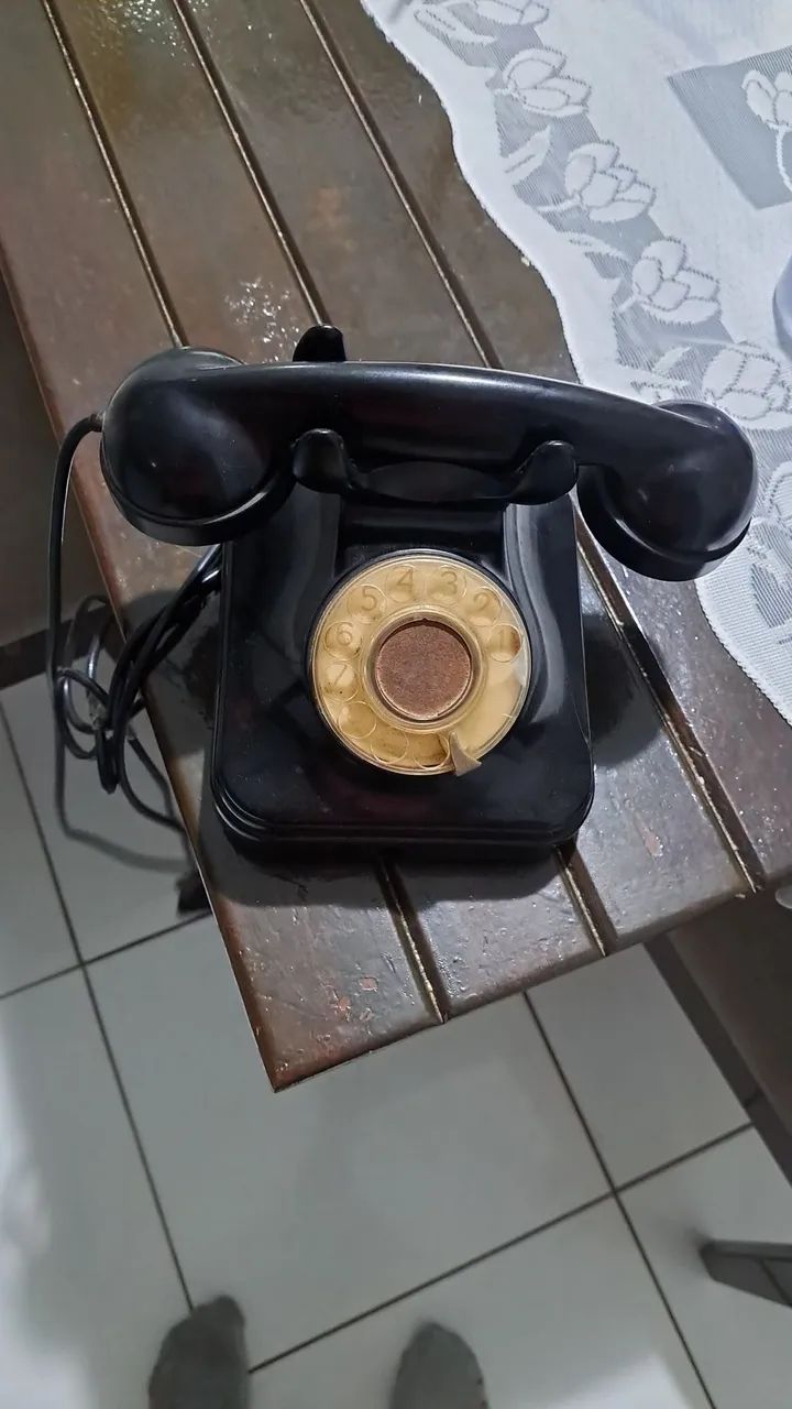 Vendo tel. Antigo 