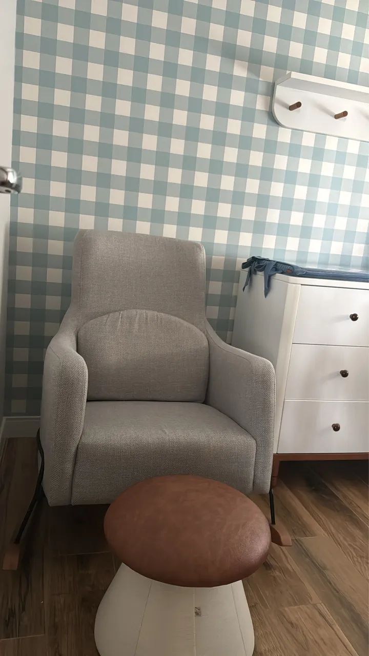 Poltrona amamentação Essenza + Puff - Foto 4