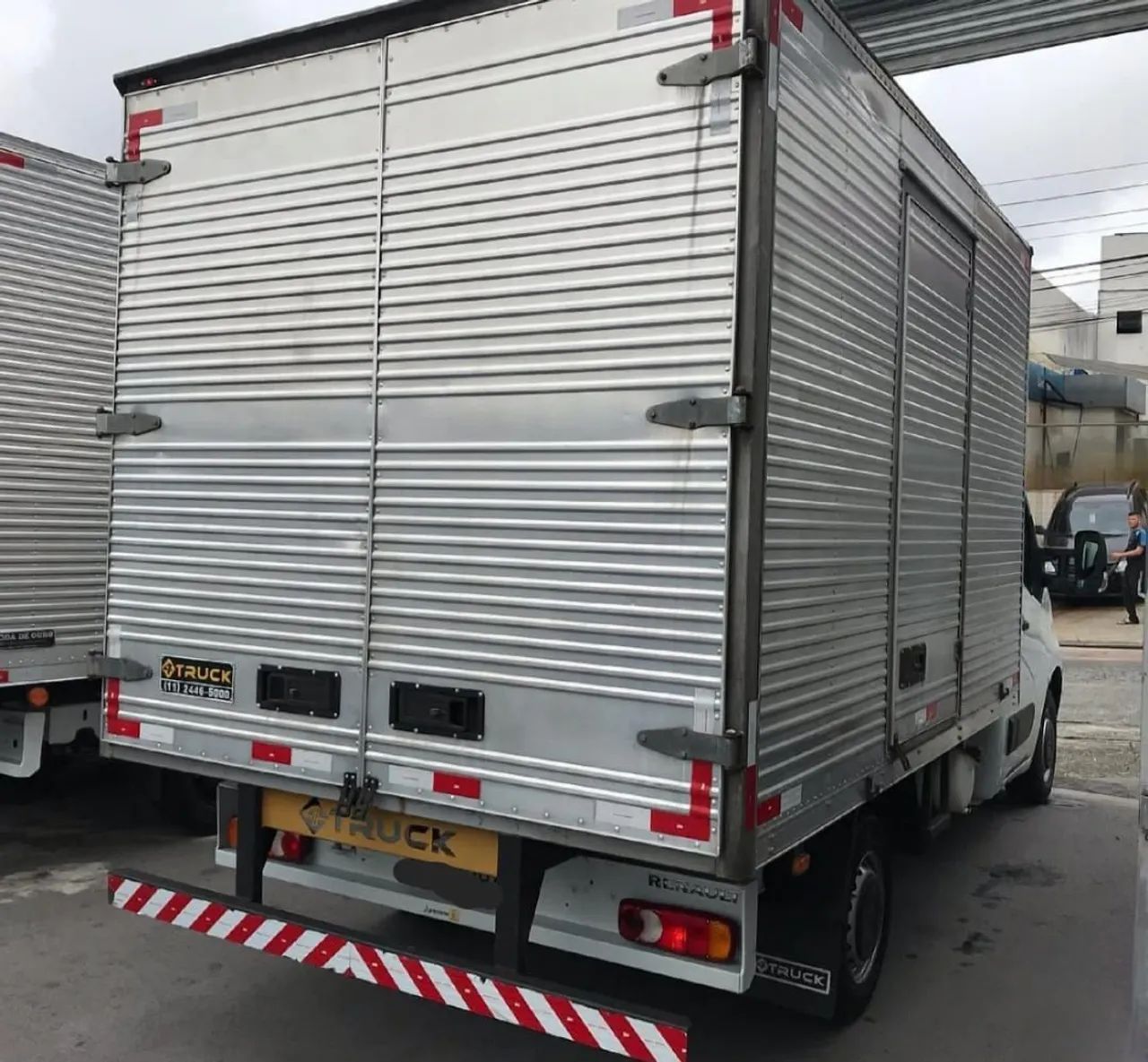 Renault Master 2.3 DCI Chassi 16V Diesel 2017 - Foto 3