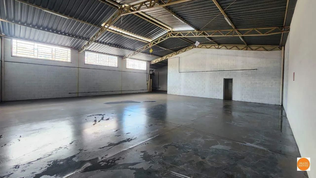 GALPÃO DE 550m² | 450m² DE ÁREA CONSTRUÍDA | SANTO ANDRÉ