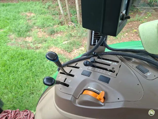 JOHN DEERE 5078E - 2017 PARCELA - Foto 3