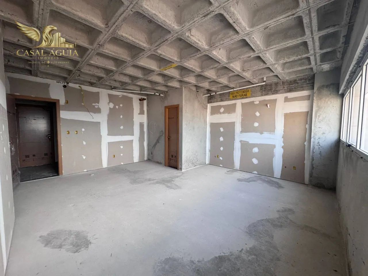VENDO SALA COMERCIAL NO ED. ATHENAS FUTURE 30,36M² - Foto 2