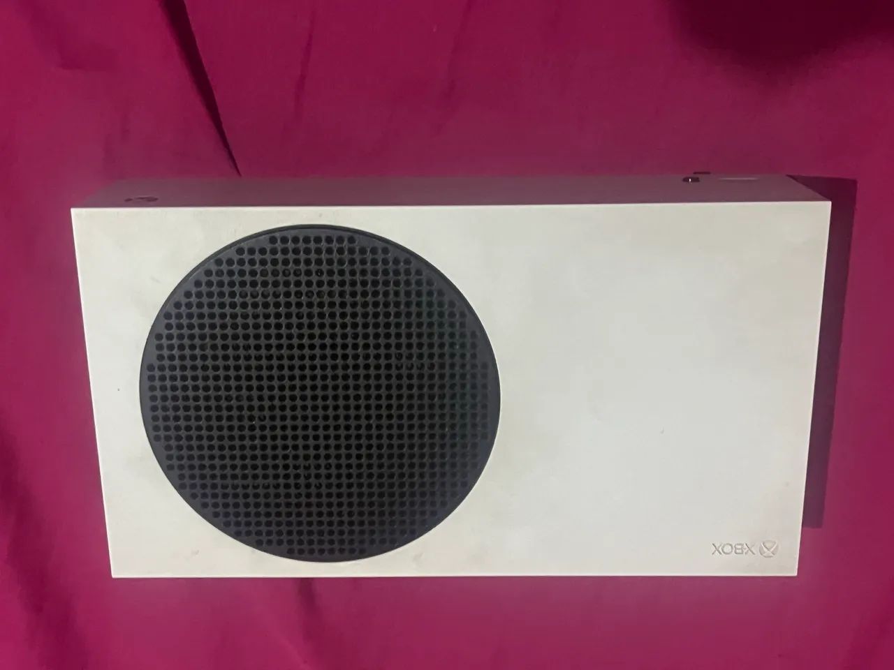 XBOX SERIES S COM DOIS CONTROLES  - Foto 2