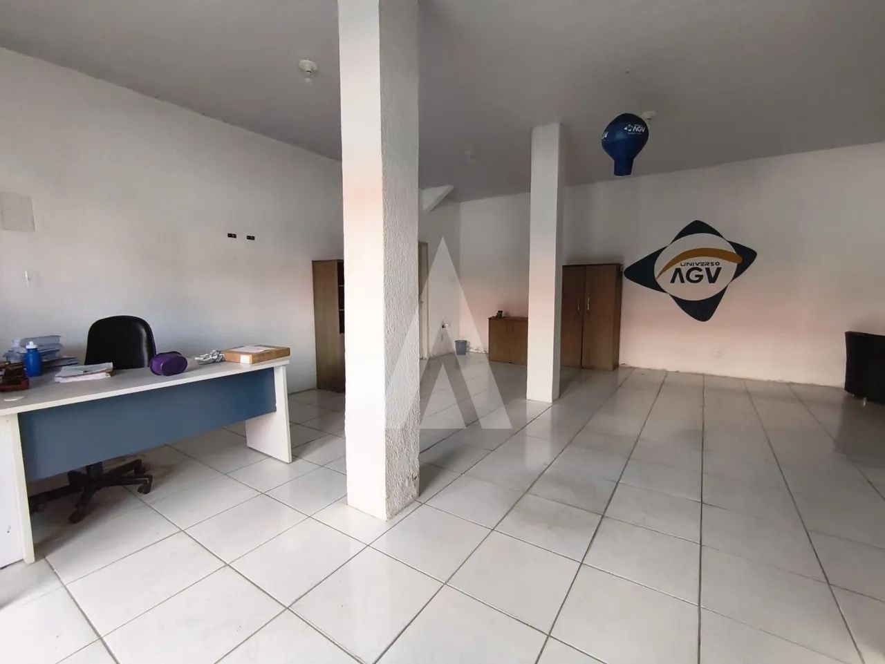 SALA COMERCIAL NA RUA DO PRINCIPE COM 100 M2 - Foto 3