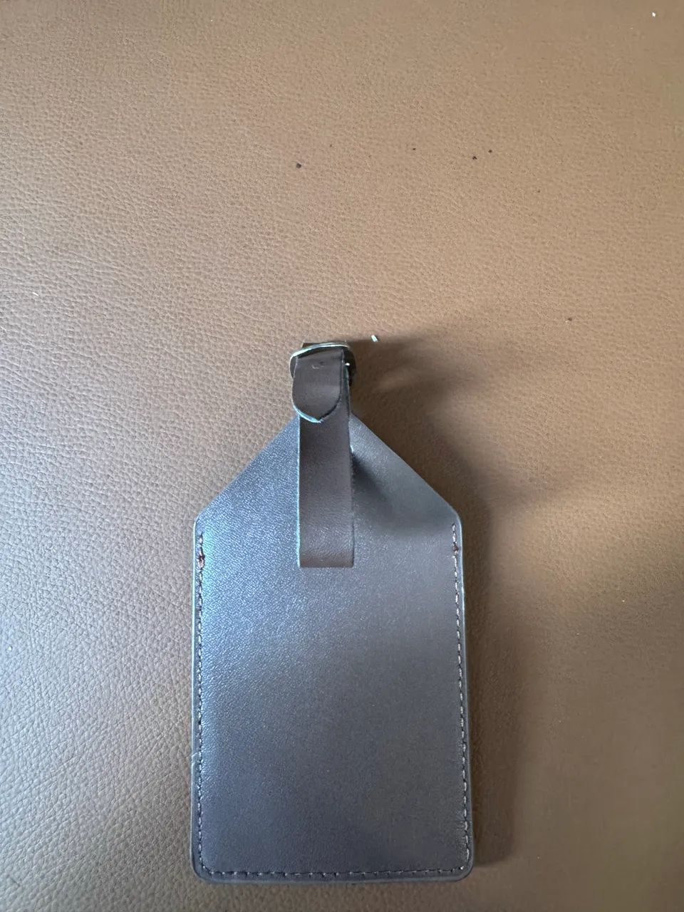 Tag em couro legítimo para mala, mochila, bolsa e etc  - Foto 2