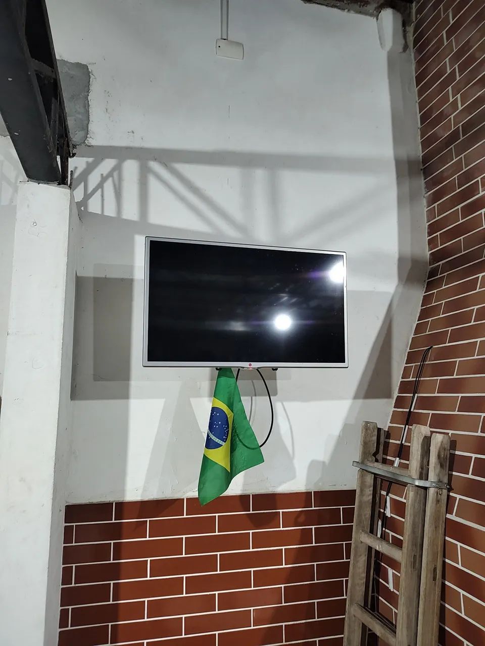 Vendo uma TV LG 32 polegadas Smart  - Foto 5