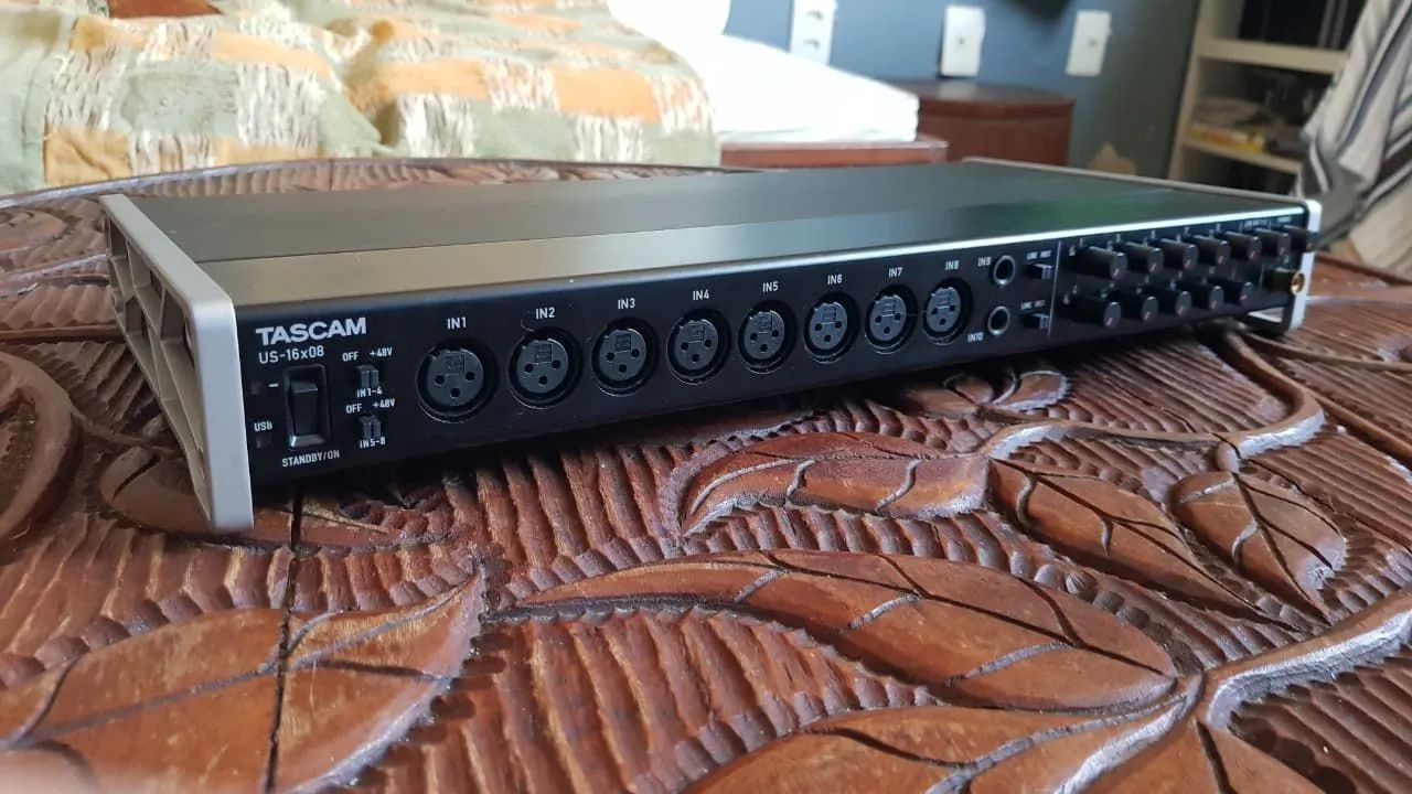 Interface de audio Tascam US 16x08 - Foto 2