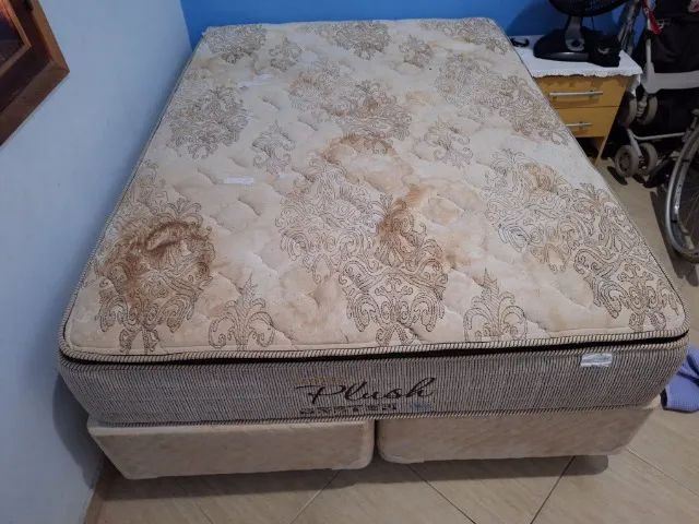 Cama BOX Solteirão - (190 cm x 137 cm)