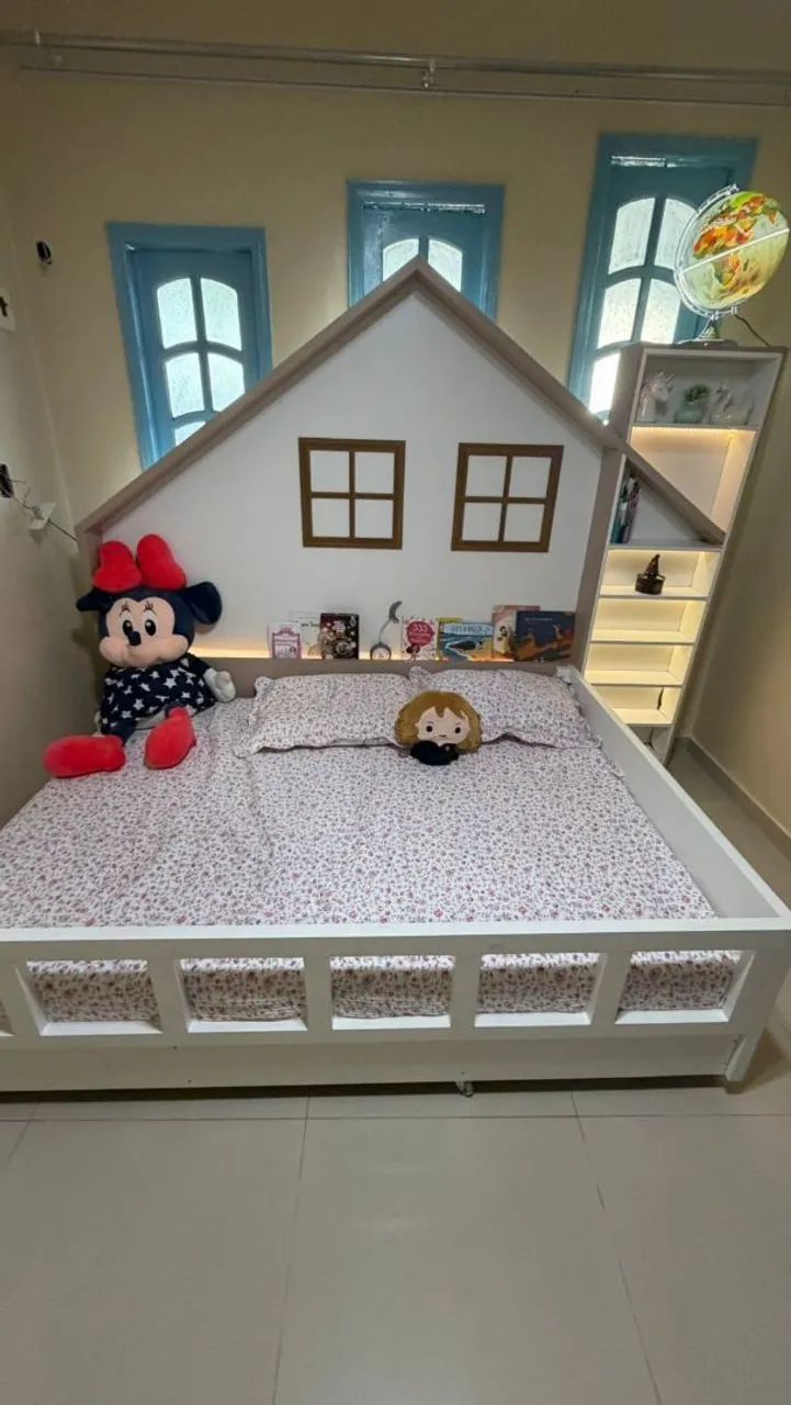 Vendo cama infantil + cabeceira 