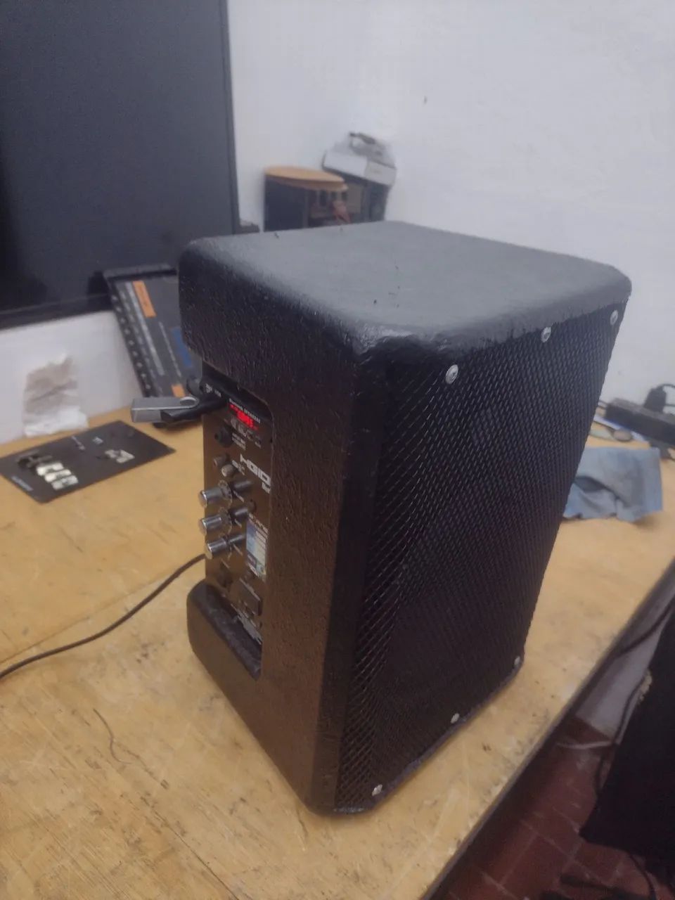 Vendo caixa de som bluetooth pendrive 8 polegadas, R$300,00 - Foto 2