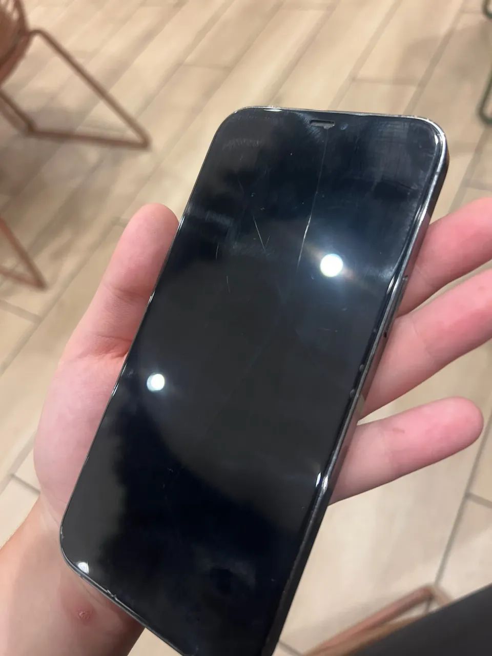 ? iPhone 12 Pro Max 256GB ? R$ 1.700 - Foto 2
