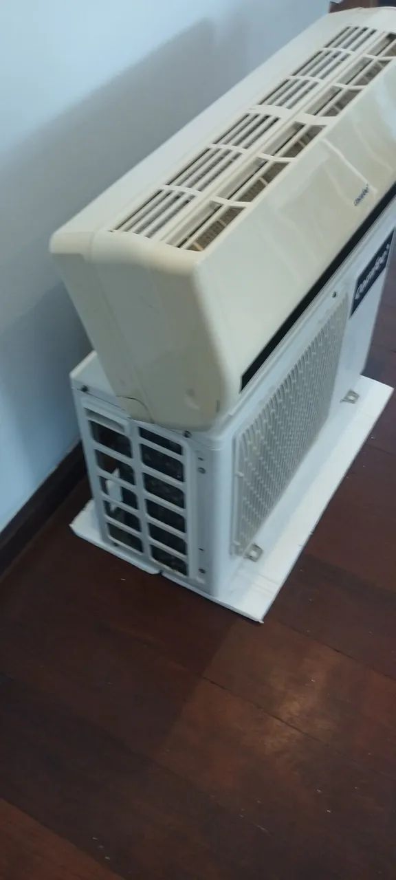 Ar-condicionado 9000btu Comfee + Condensadora  - Foto 4