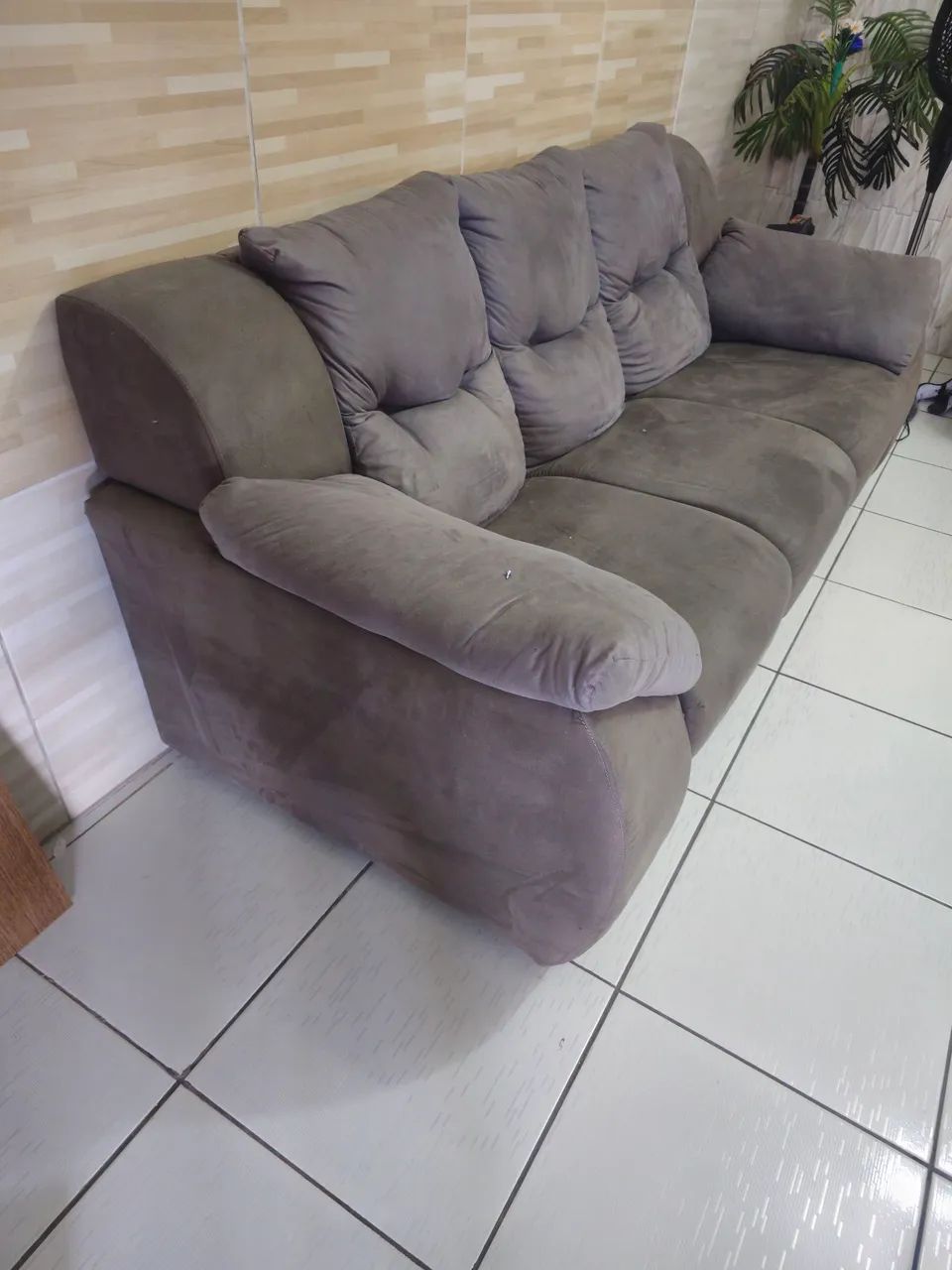 Sofa 2 x 3 lugares em otimo estado