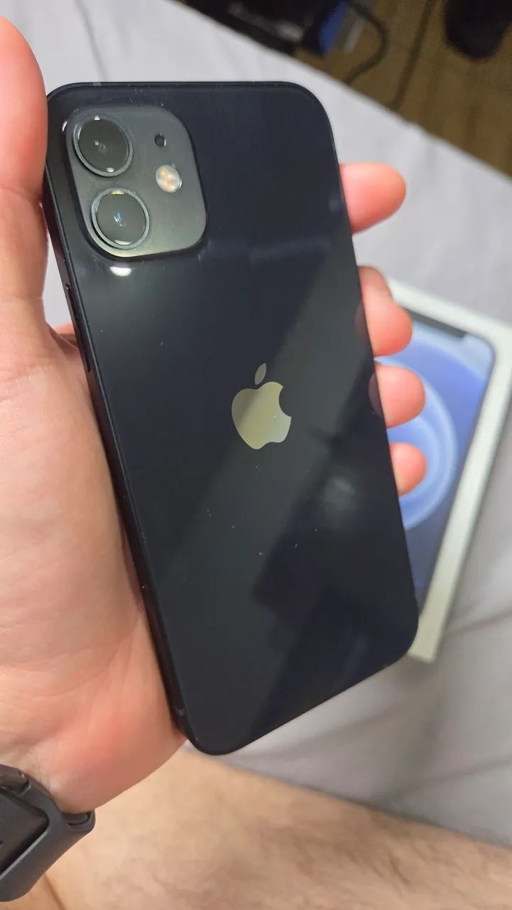 iPhone 12 64GB Preto - Bateria 100%