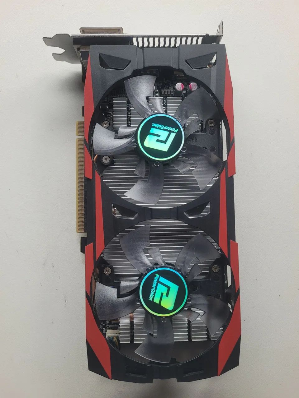 Placa video radeon r7 370 4gb powercolor