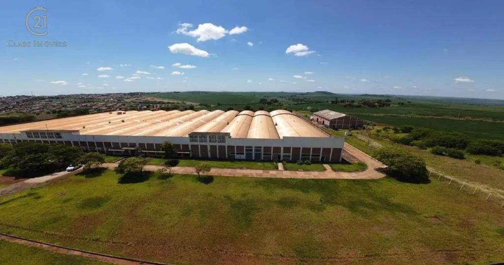 Barracão à venda e para alugar em Andirá, Centro, com 11000 m² - Foto 3