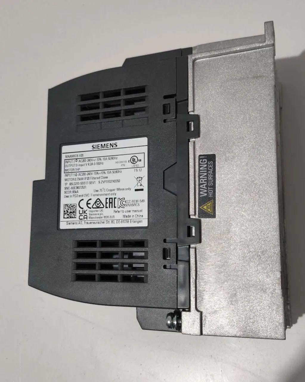 INVERSOR DE FREQUÊNCIA 1HP 4,2A SIEMENS - Foto 2