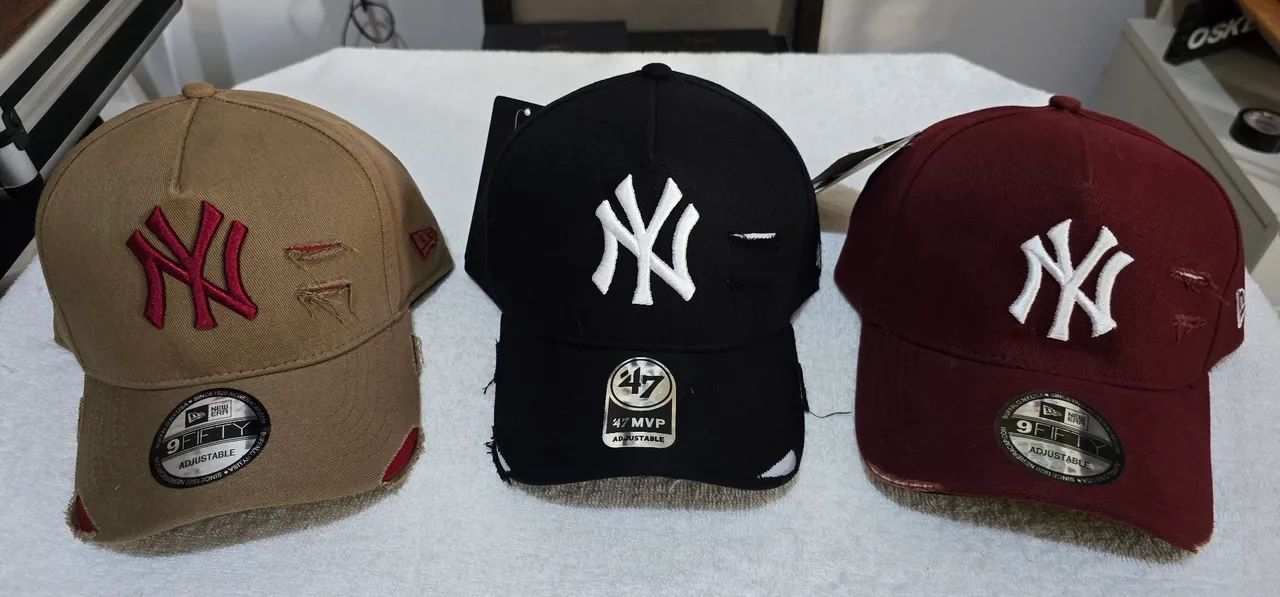 Bonés da New York estilo rasgadinho