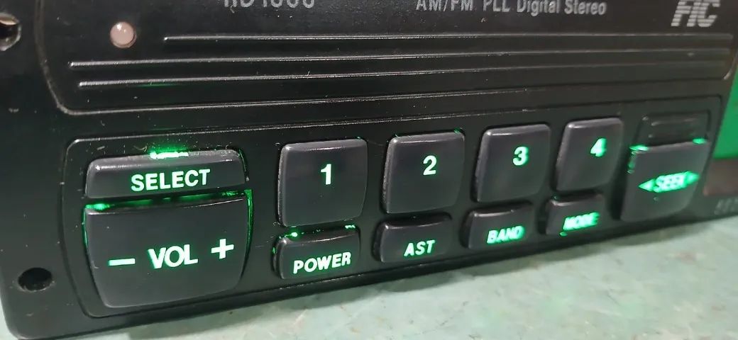 Radio FIC RD1000 COm Bluetooth e Iluminação em Led - Foto 2