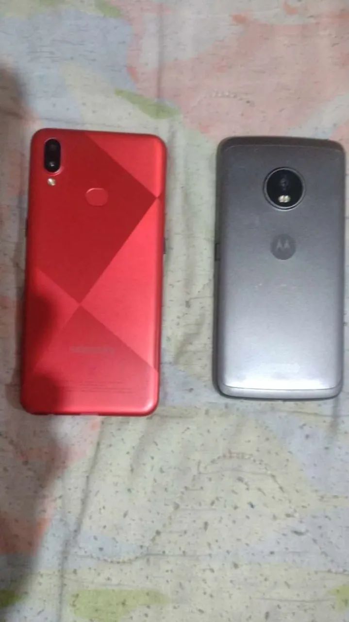 Vendo Motorola  e Galaxy a10s 