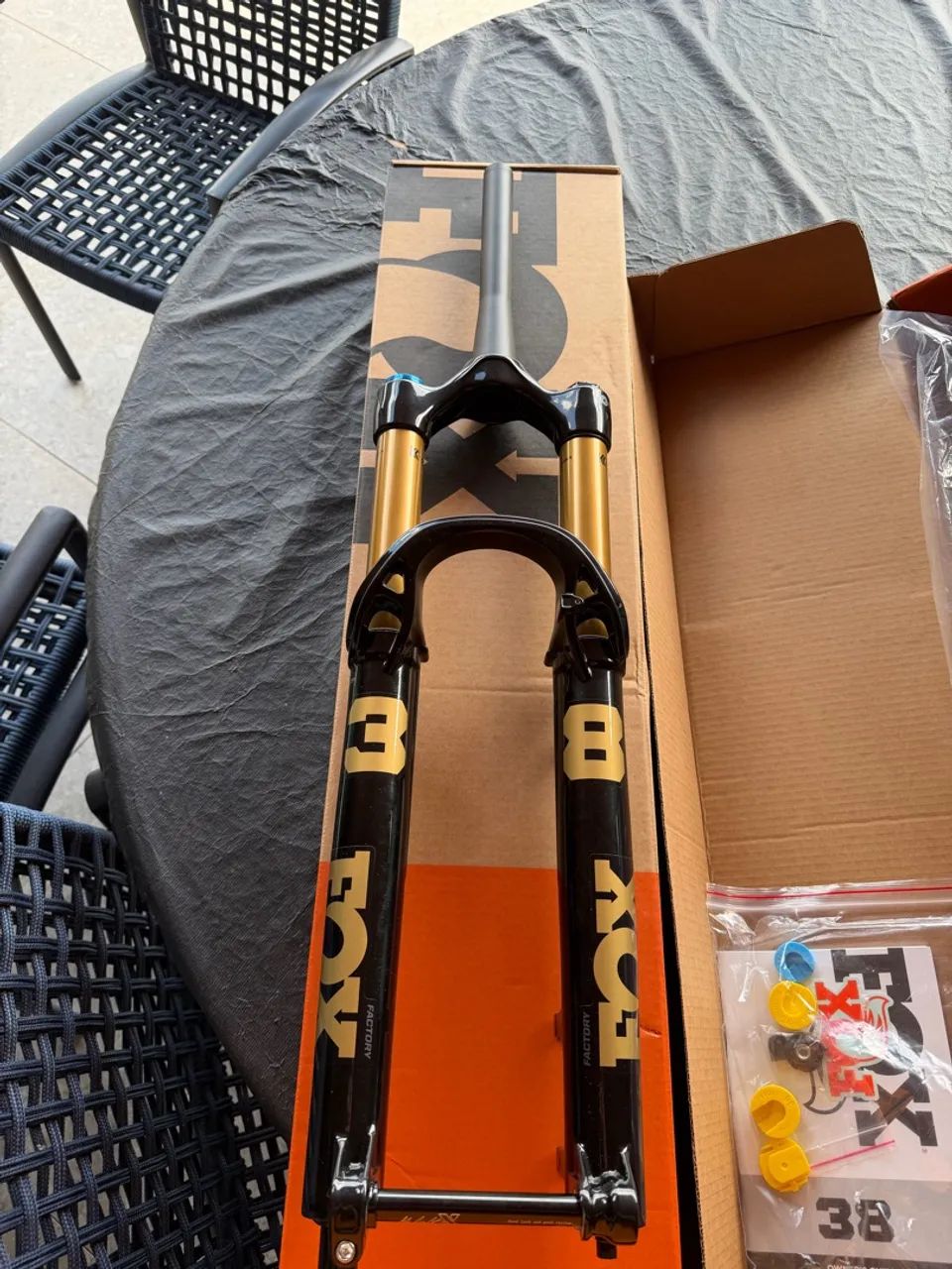 Suspensão fox 38 kashima 