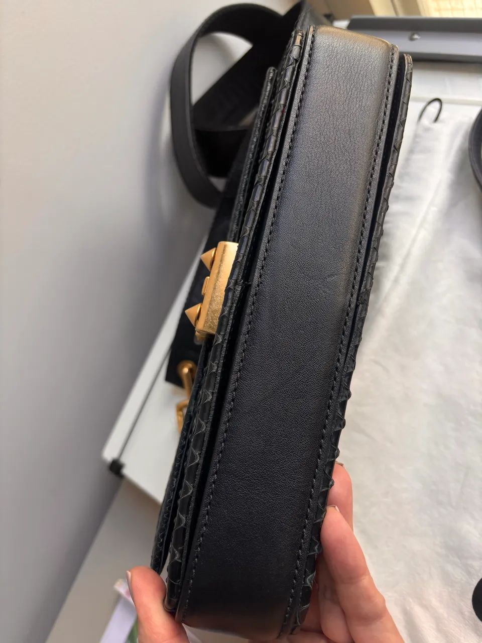 Bolsa Schultz preta com duas alças  - Foto 4