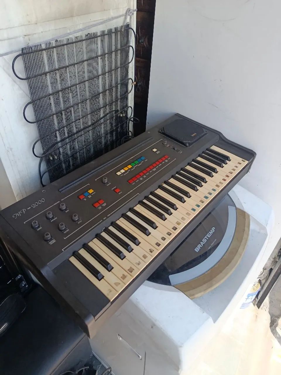 Teclado mp-200 com defeito  - Foto 2