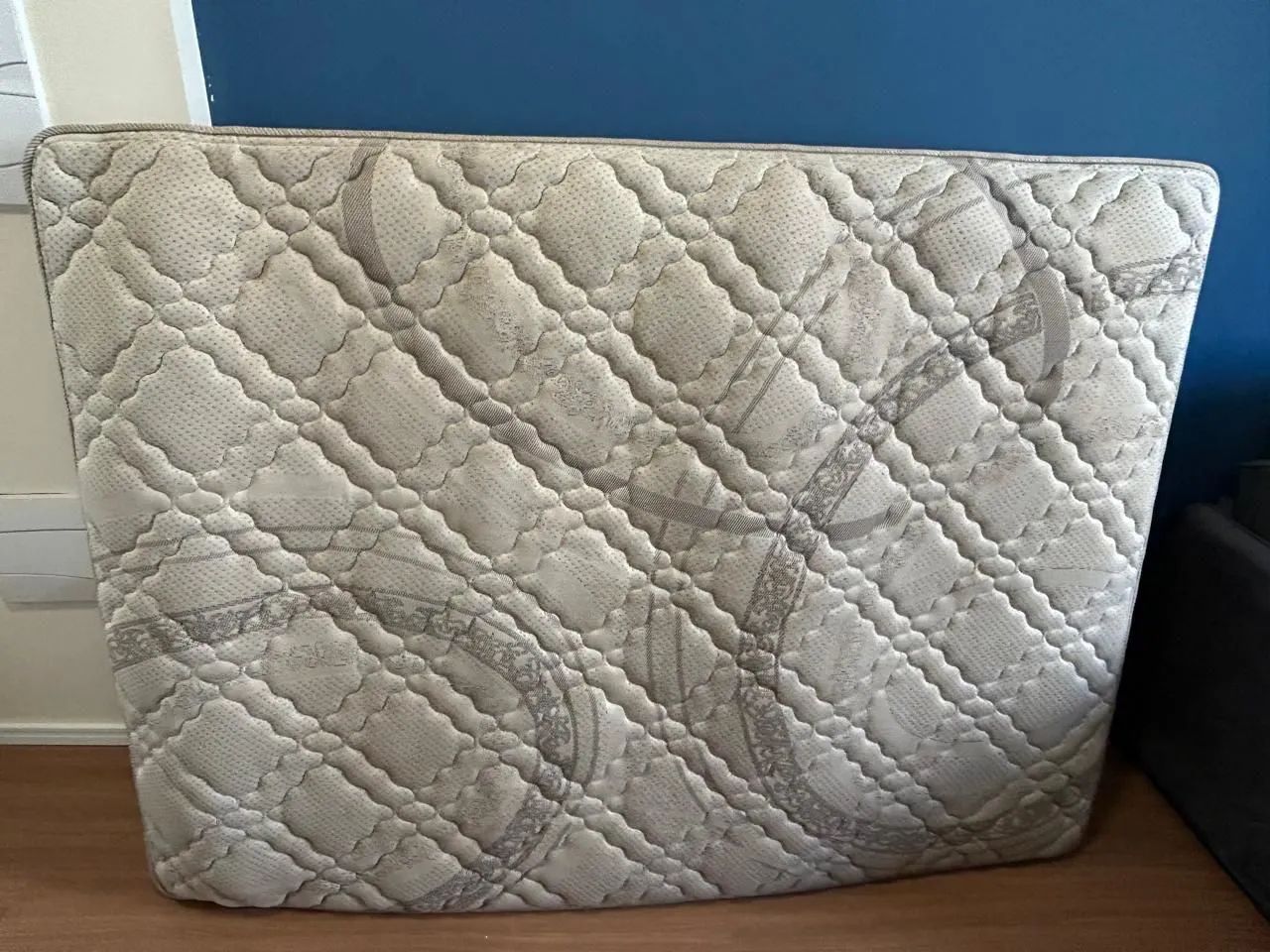 Colchão de casal marca ecoflex 