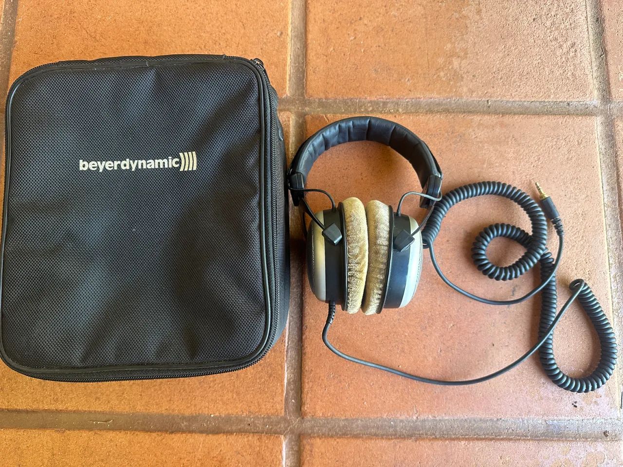 Headphone Beyerdynamic DT 880 PRO - Foto 3