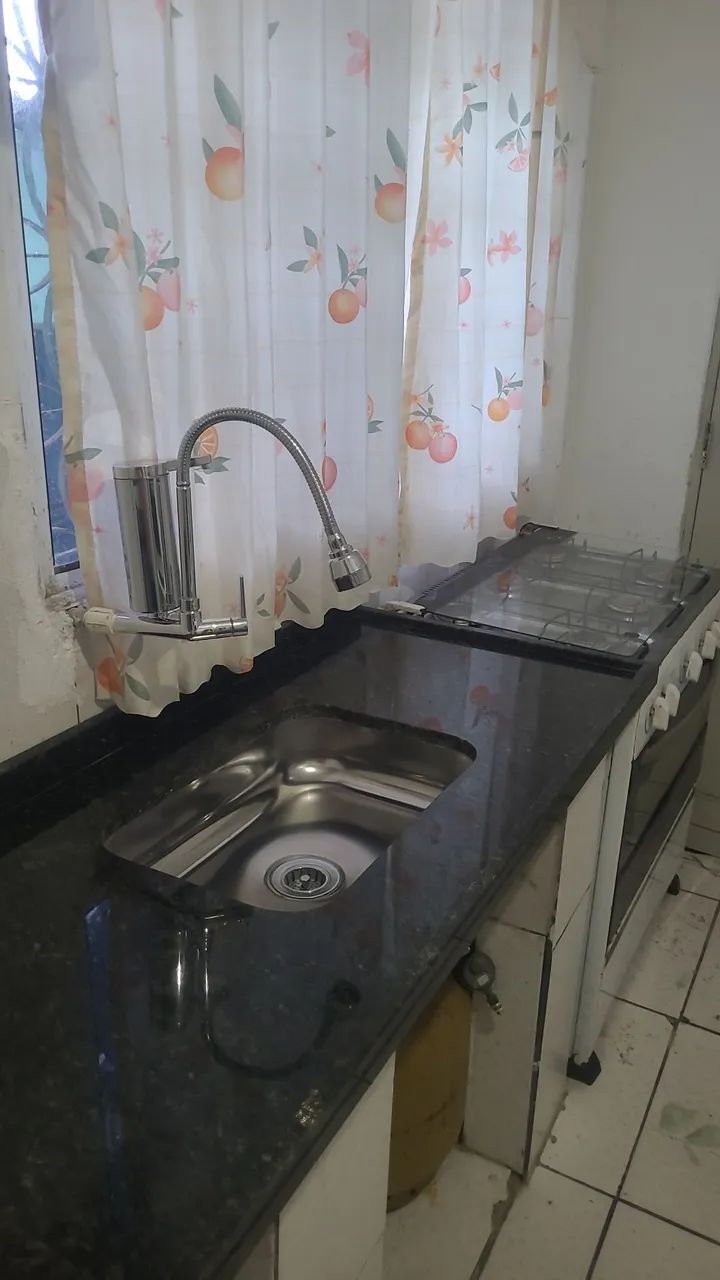 Kitnet mobiliada com água e luz incluso  - Foto 4