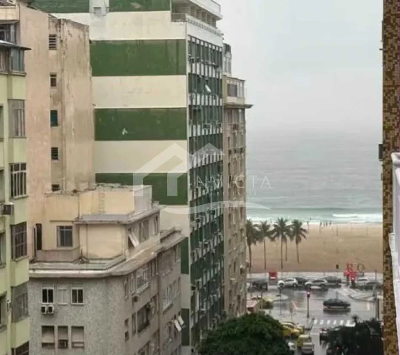 BELISSIMO APTO DE QUATRO QUARTOS