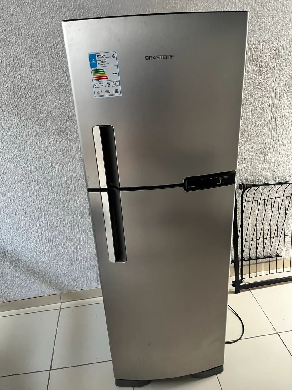 VENDO GELADEIRA BRASTEMP FROST FREE DUPLEX 375L - Foto 4