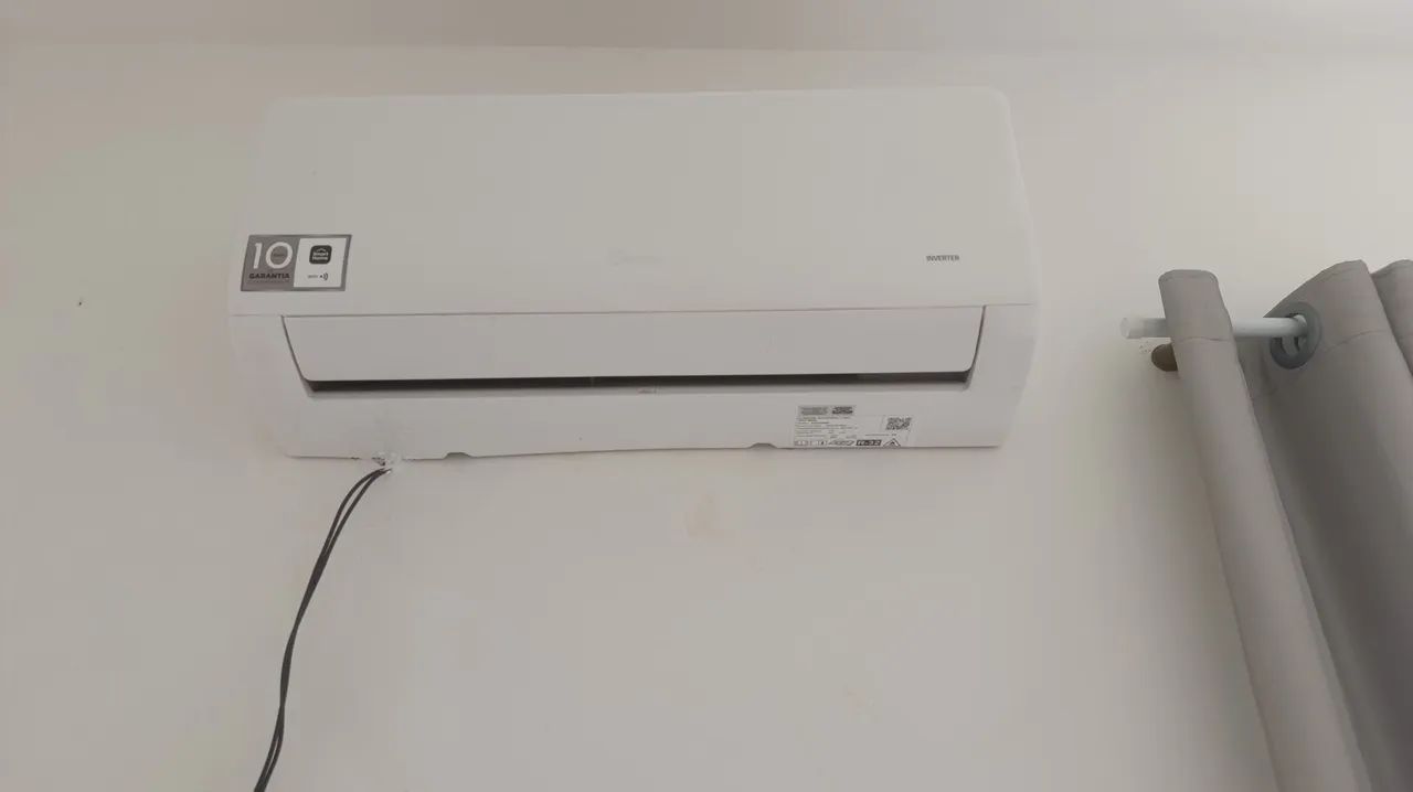 Ar condicionado Midea 9000 BTUs inverter 
