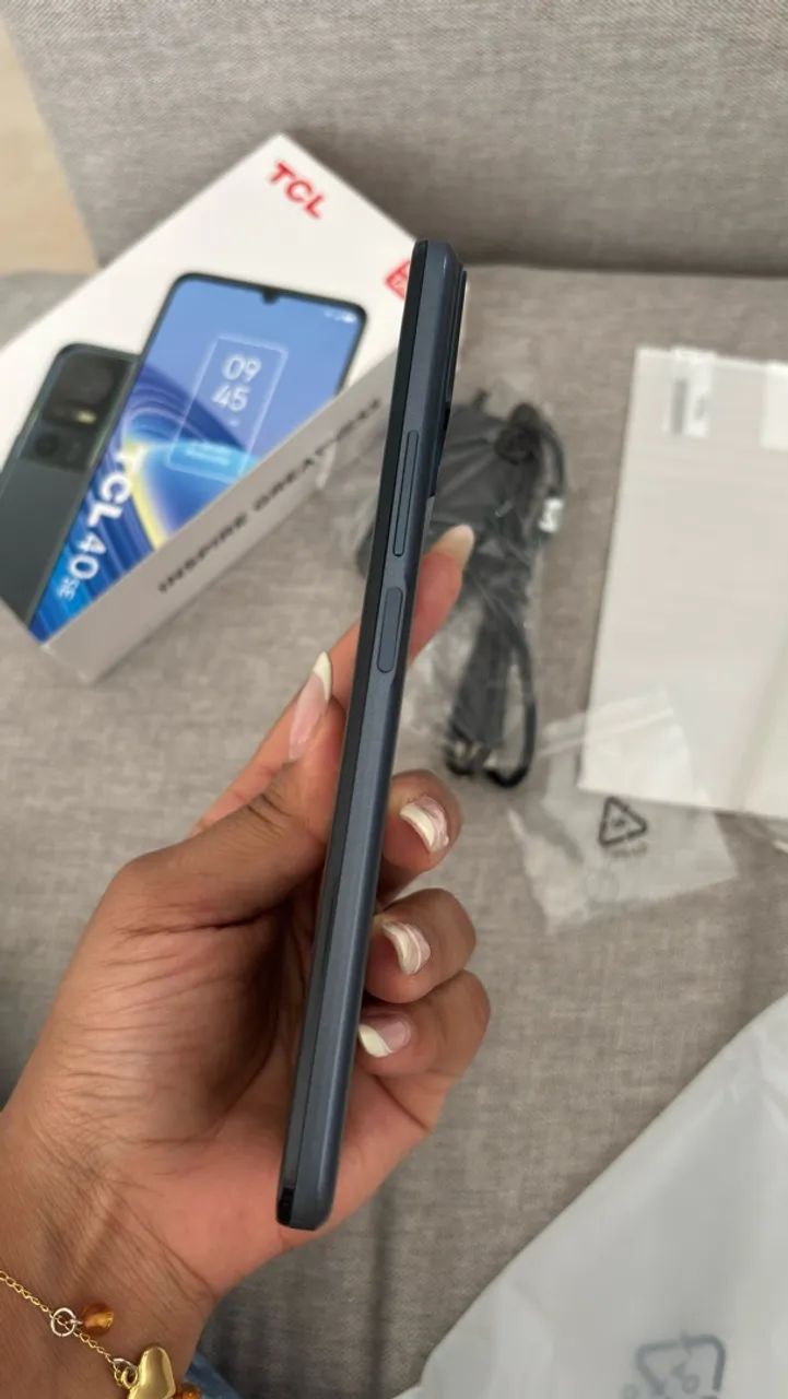 Celular TCL 40 SE - Foto 4