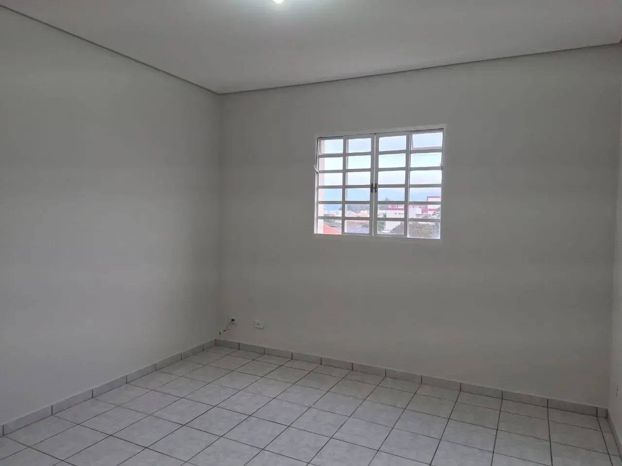 Imóvel para aluguel possui 67 metros quadrados com 2 quartos - Foto 2