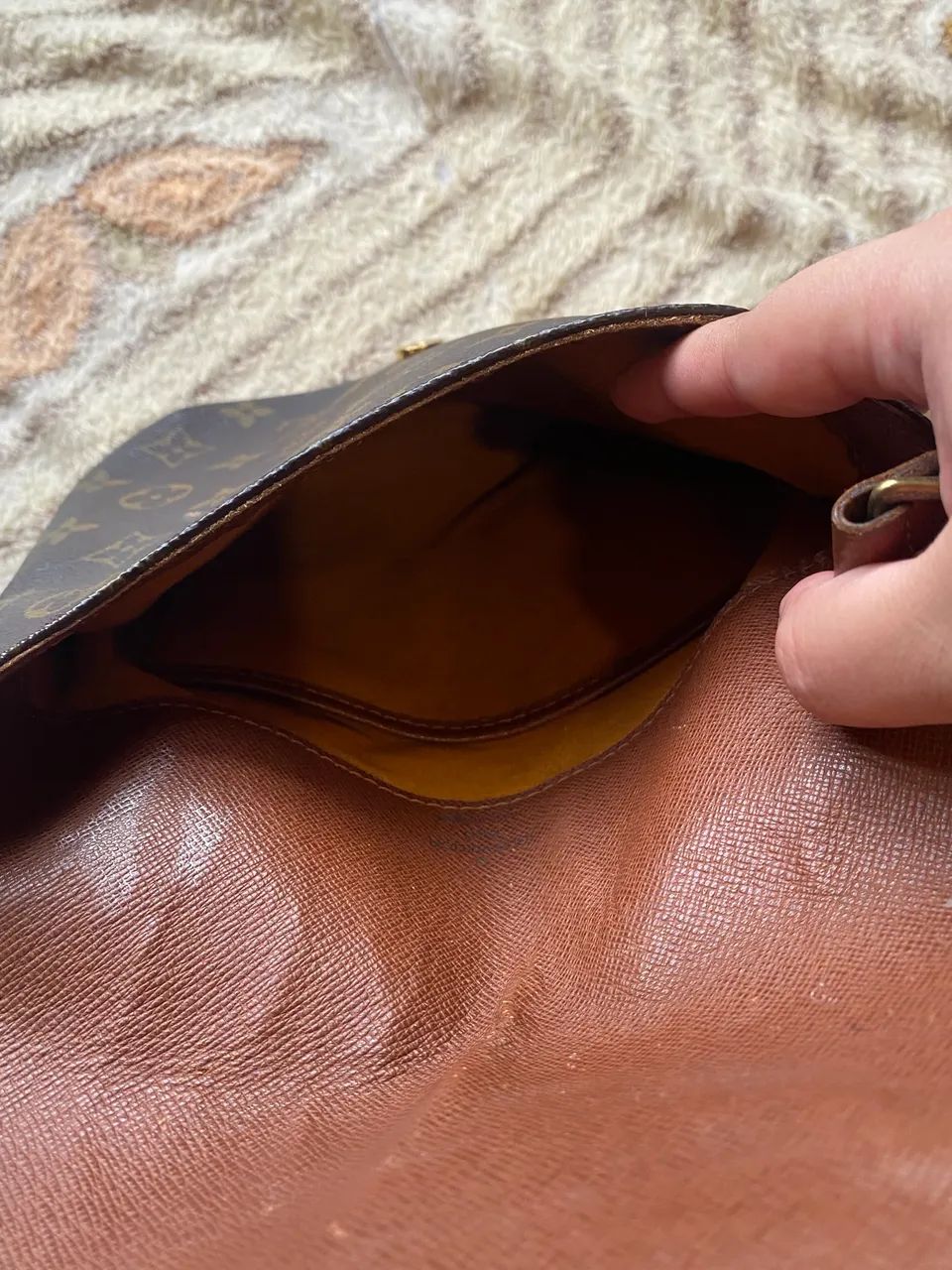 Bolsa Louis Vuitton  - Foto 2