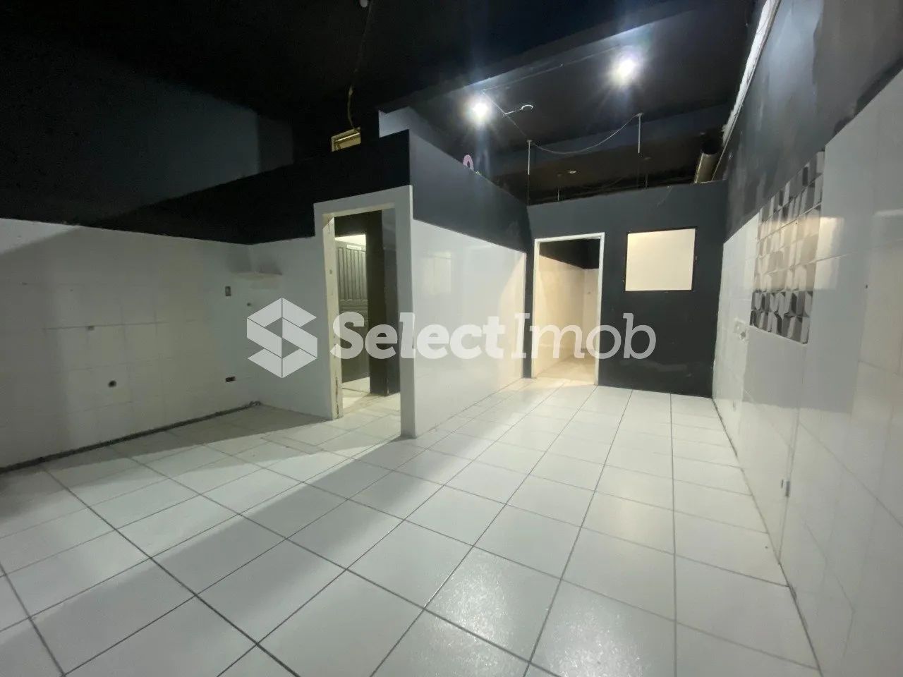 Salão Comercial para ALUGAR, Parque São Vicente, Mauá, SP - Foto 4