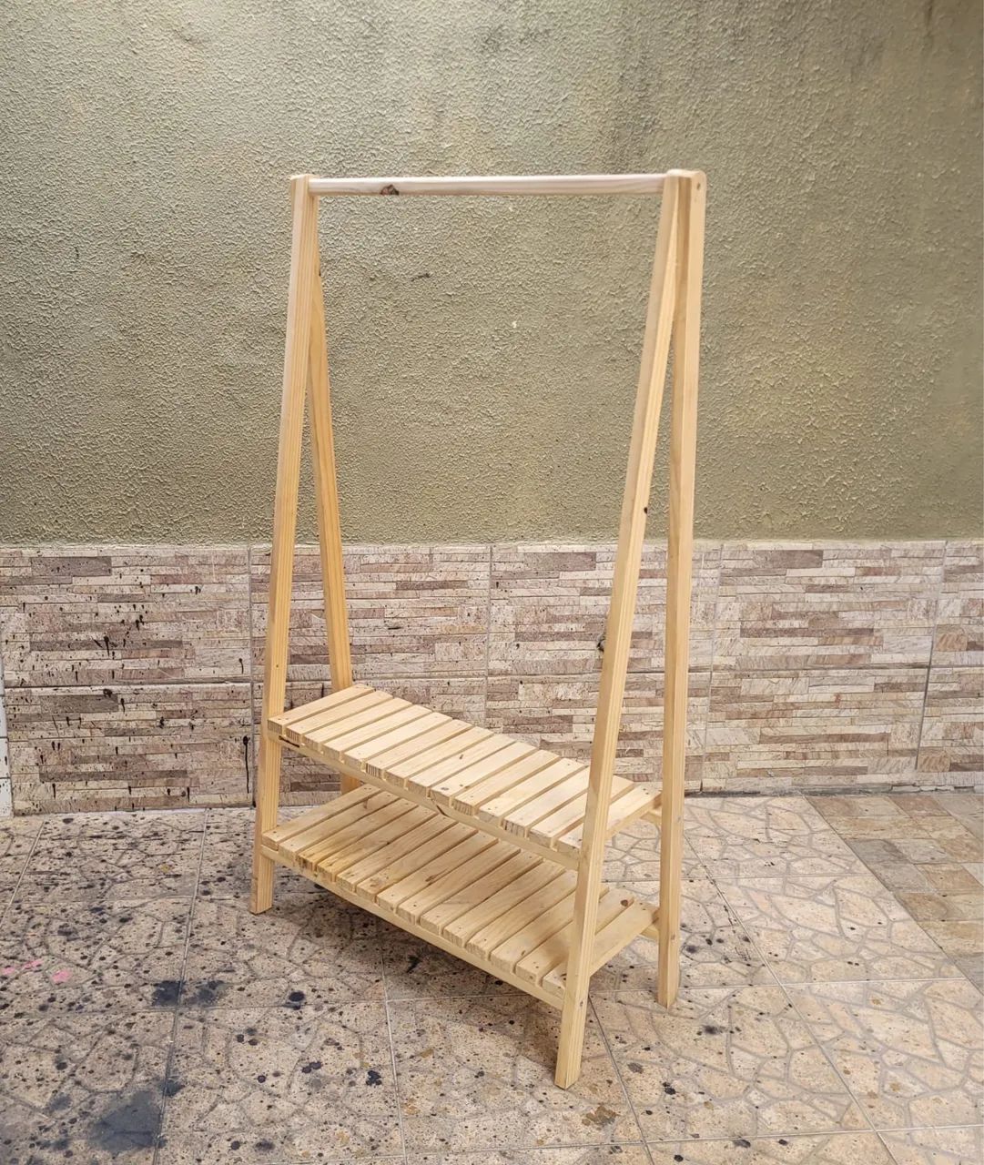 Arara de roupa / roupeiro 