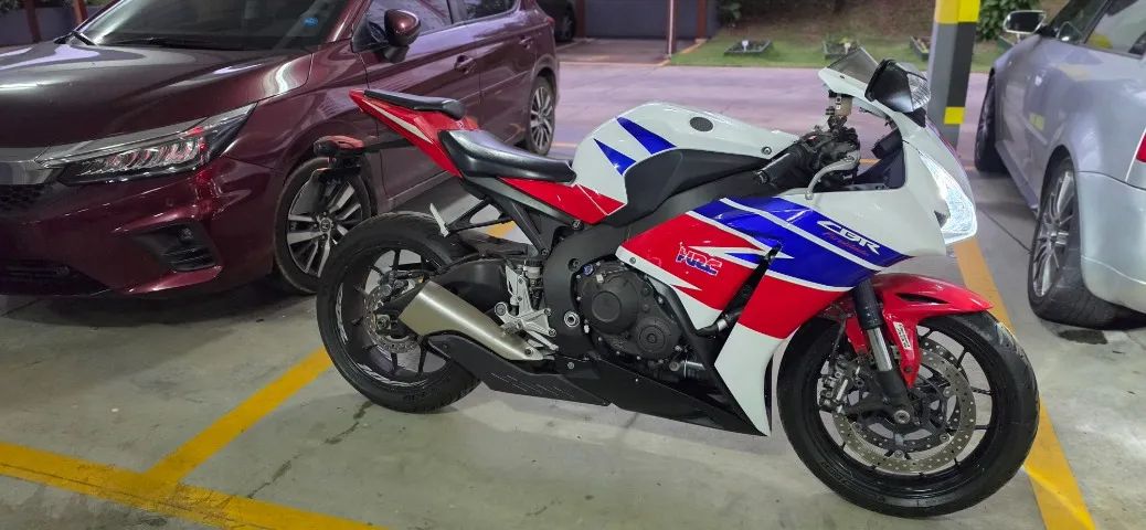 CBR 1000 HRC 2012 - Foto 2