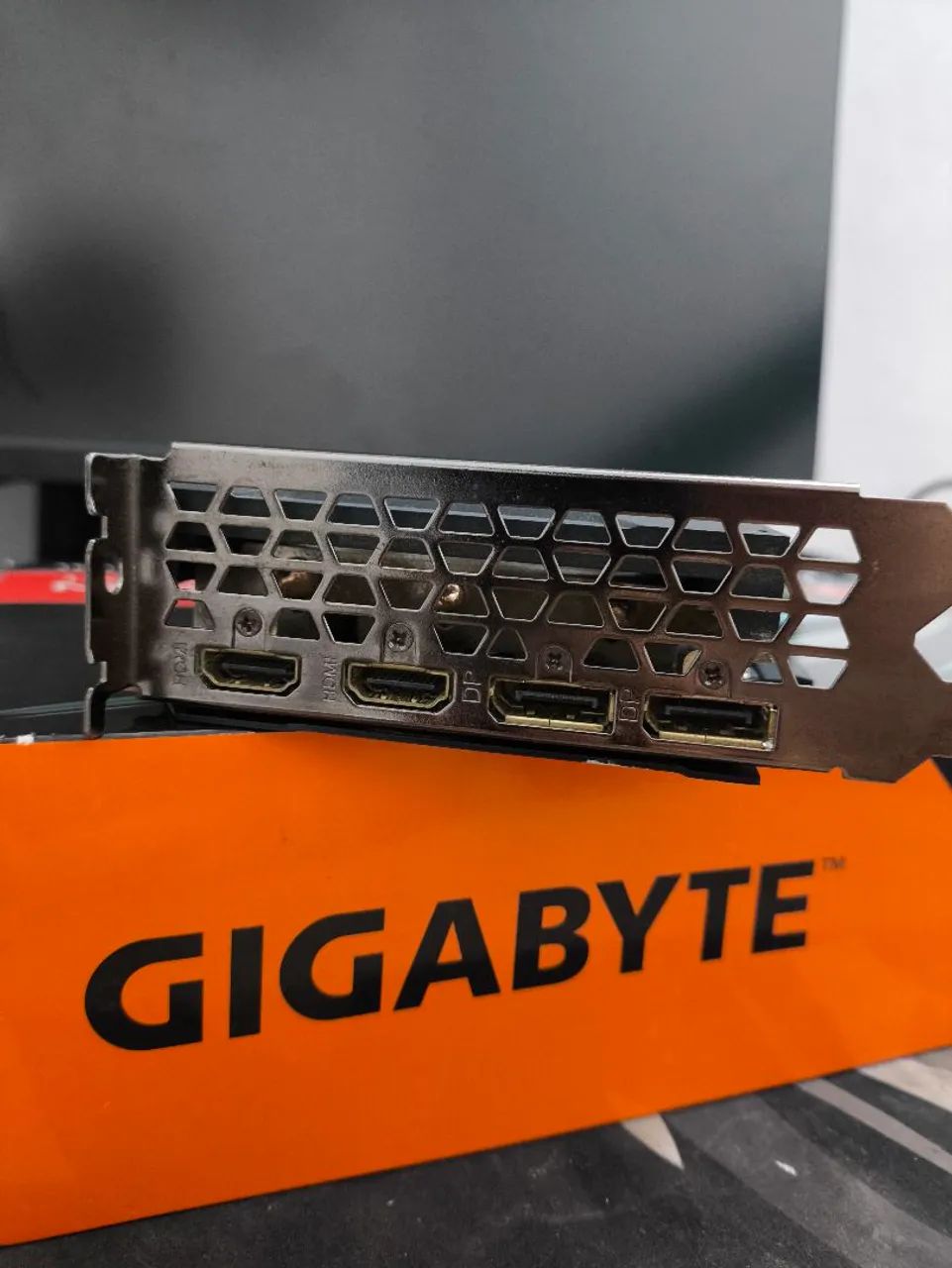 Placa de Vídeo Gigabyte AMD Radeon RX 6700 XT Eagle 12GB (Com Caixa) - Foto 4