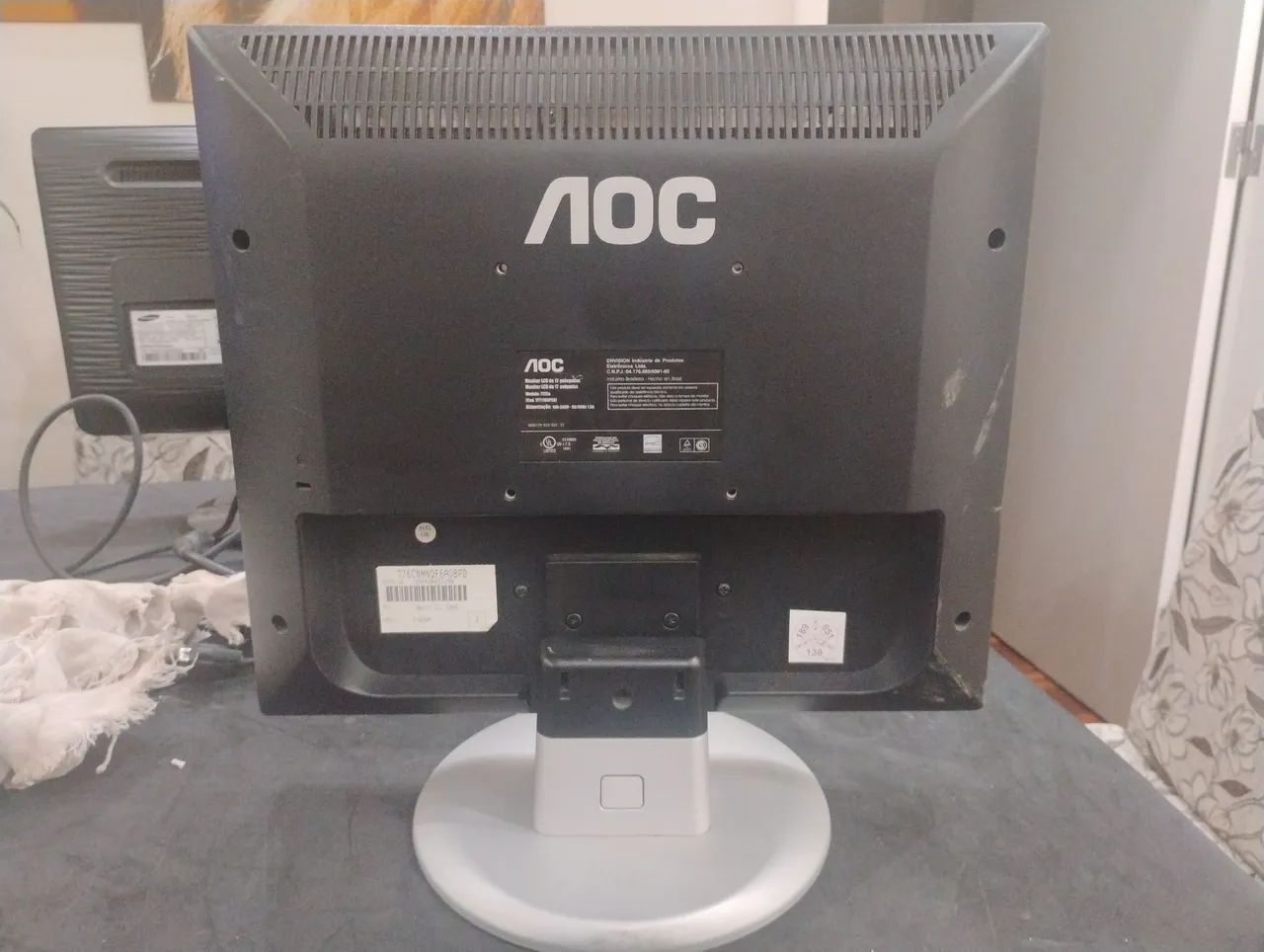 Monitor AOC 17 Polegadas - Foto 2