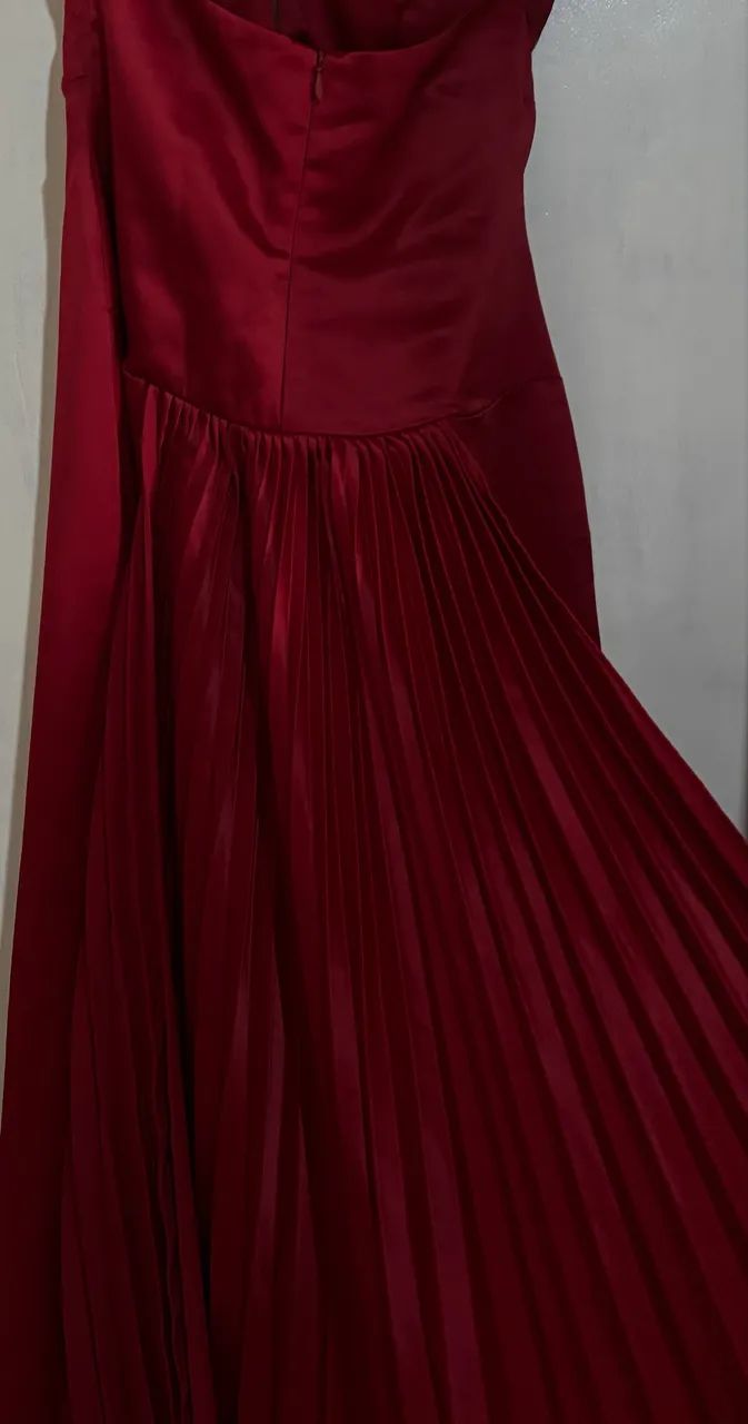 Vestido vinho lindo - Foto 2