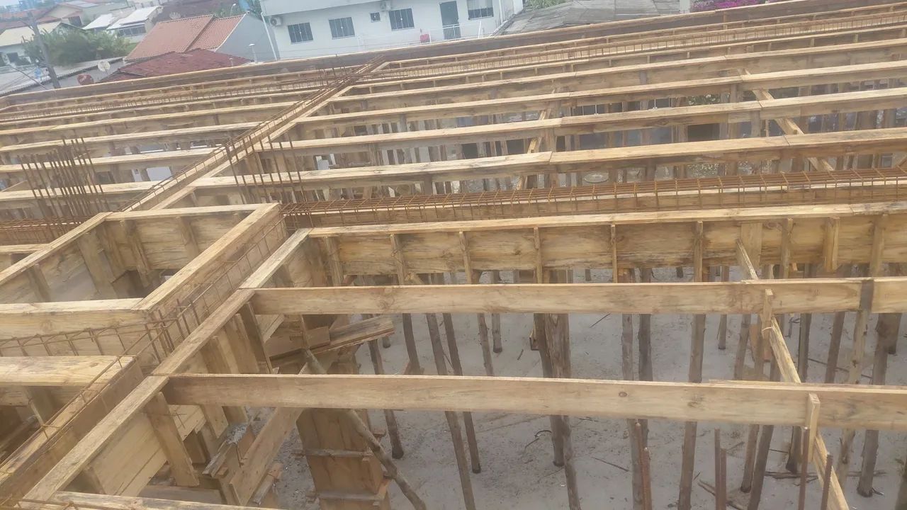 Reformas e construção 
