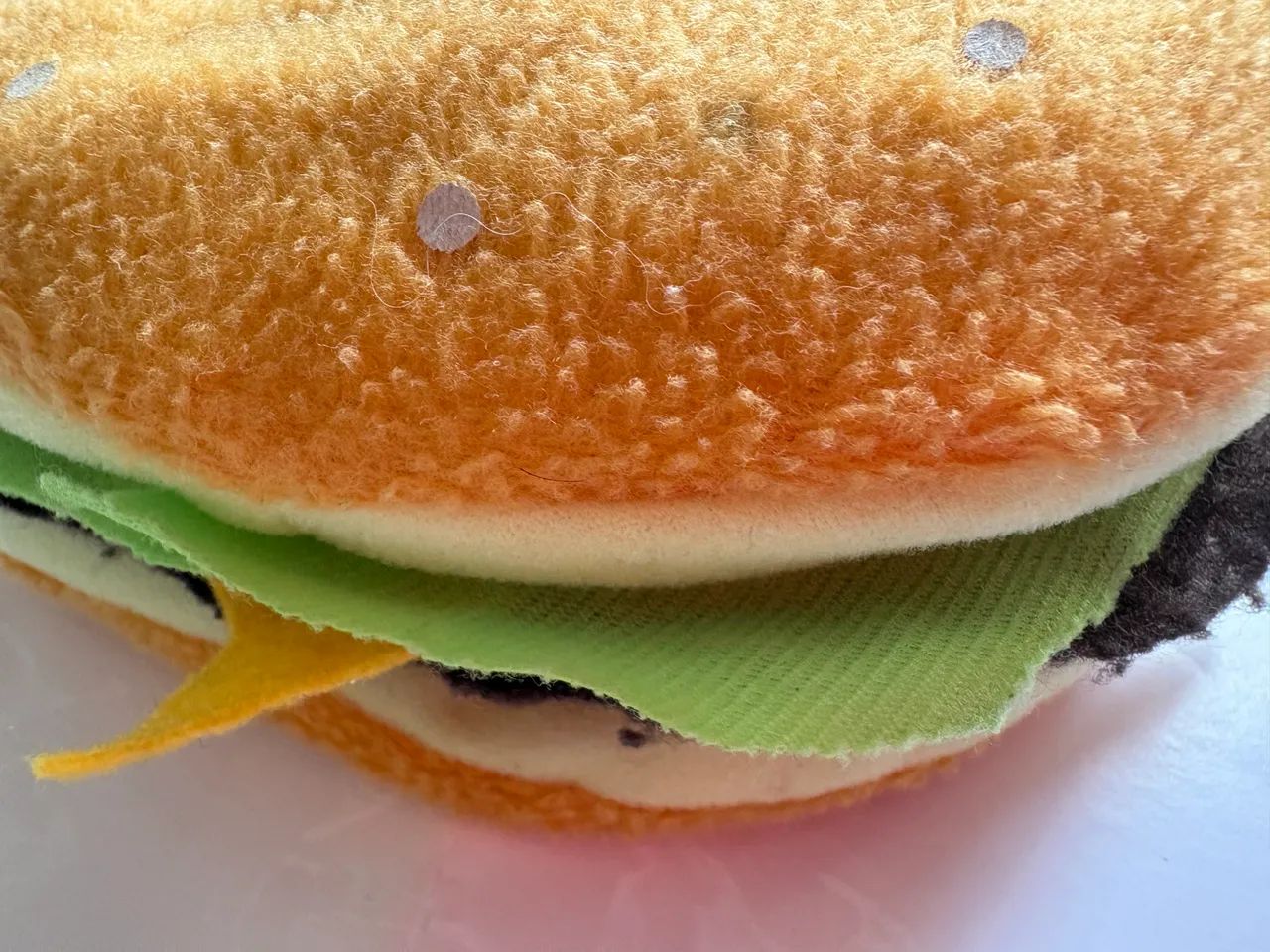 Porta CD Pelúcia Hambúrguer - 60 cds - Foto 2