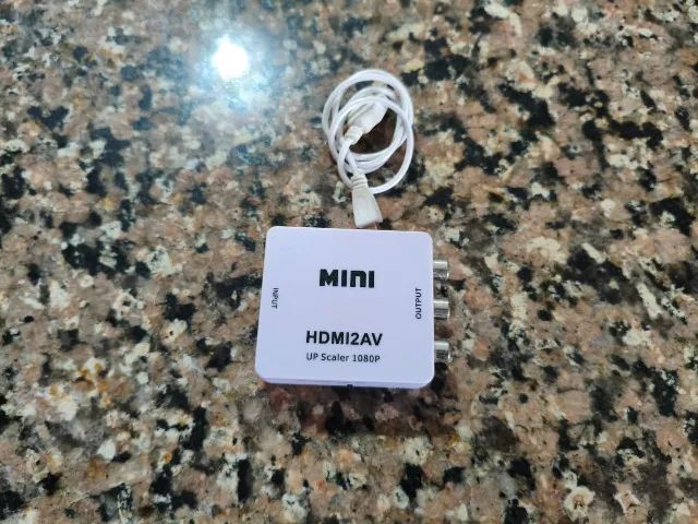 Adaptador HDMI para AV MINI