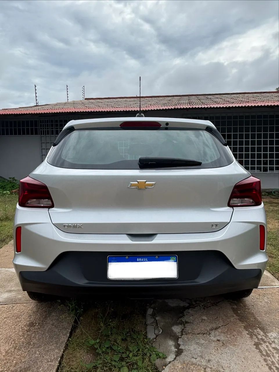 Chevrolet Onix Hatch LT 1.0 12V Flex Mec. 4P 2023 - Foto 5