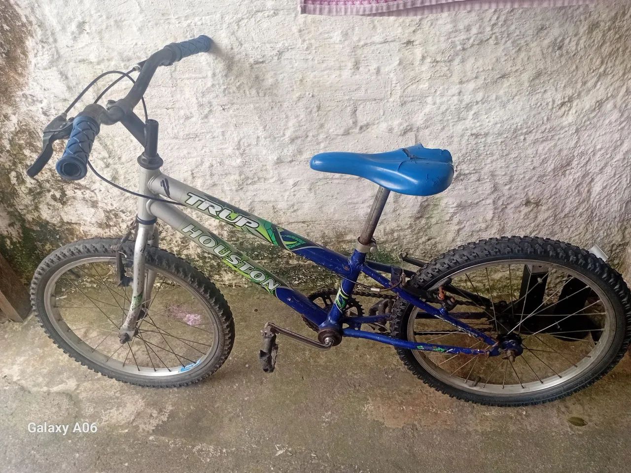 Bicicleta aro 20  - Foto 2
