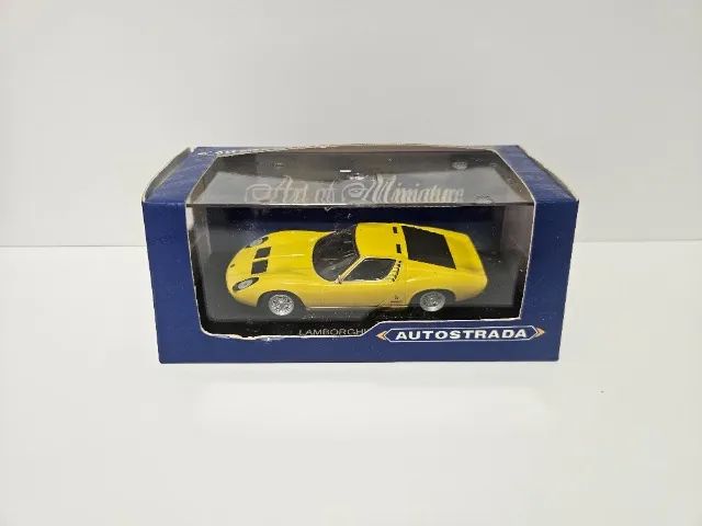 Miniatura 1:43 Lamborghini Miura Amarela Autostrada TZ-01022