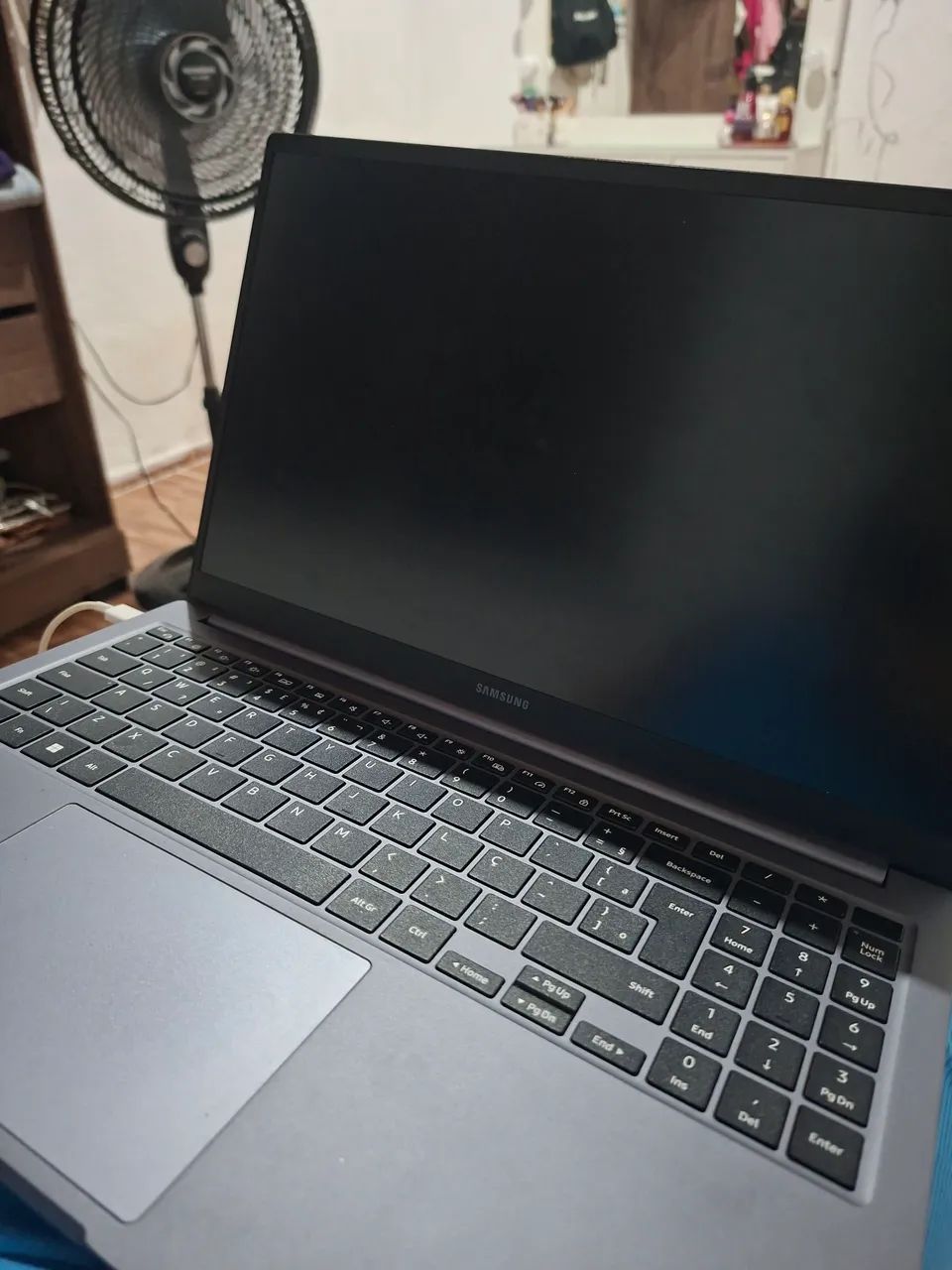 Galaxy book 4 