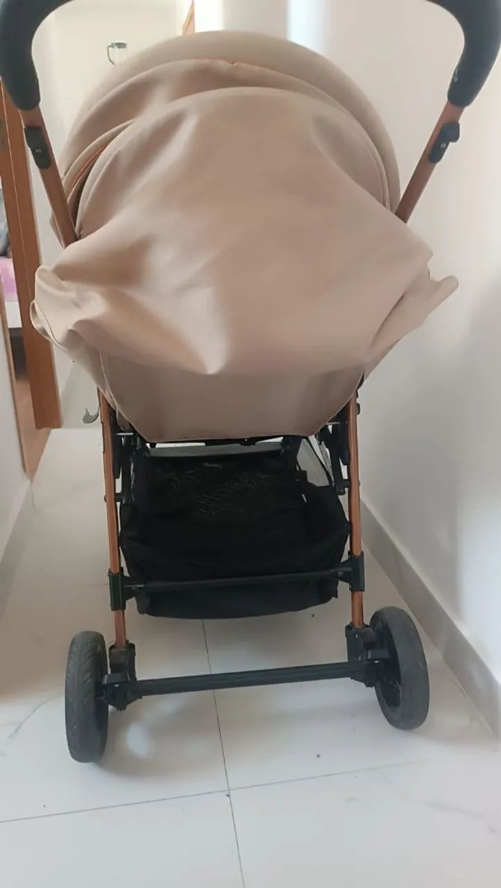 Carrinho de bebê marca Burigotto  - Foto 4